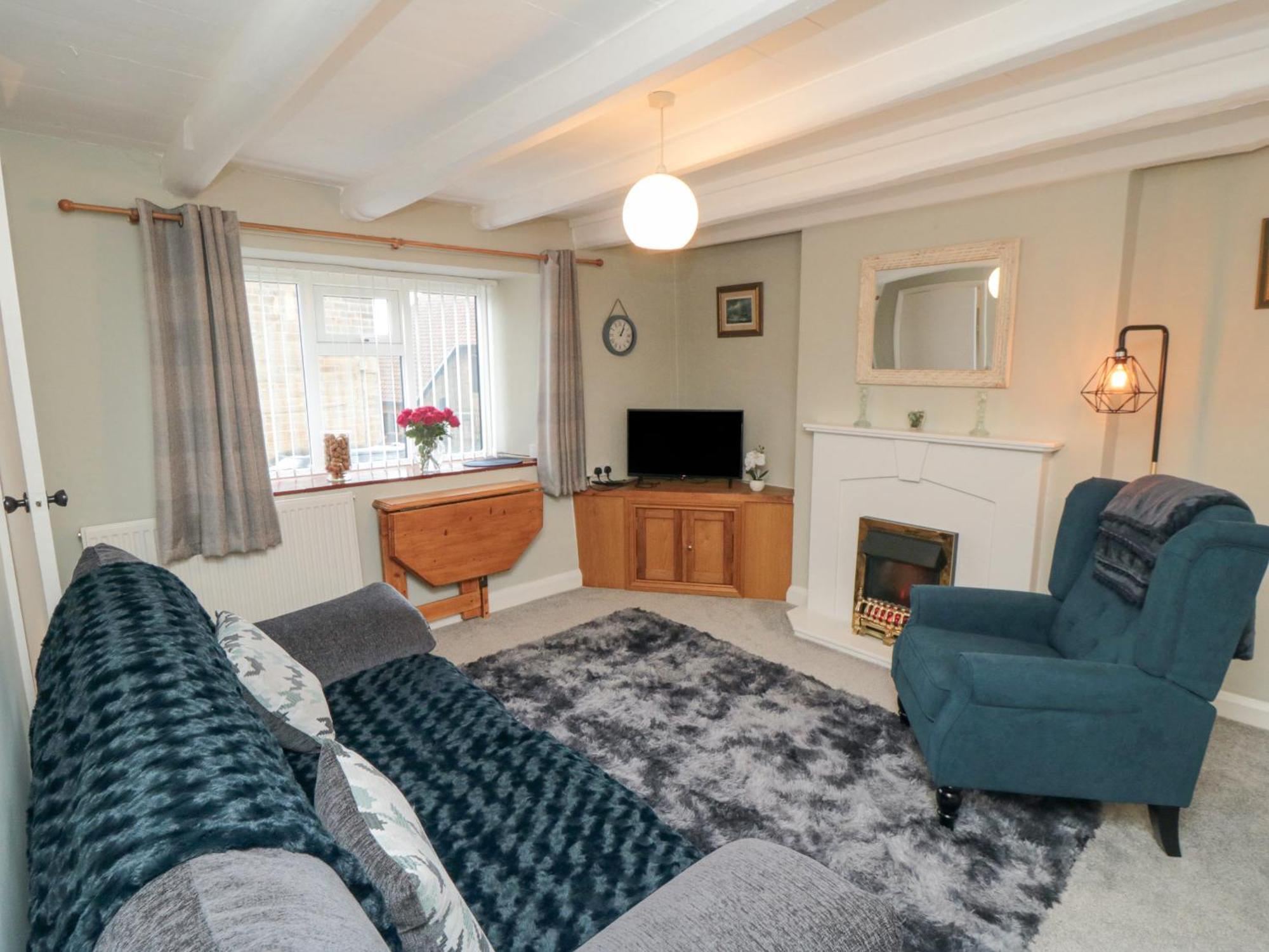 Newton Cottage Уитби Екстериор снимка