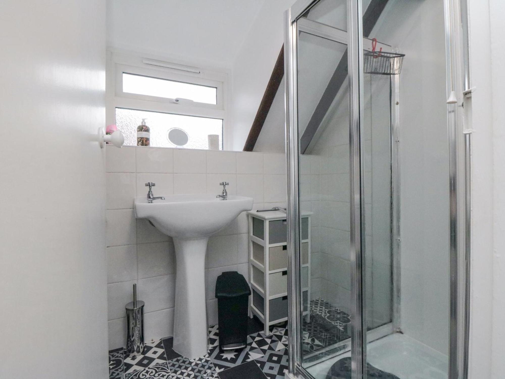 Newton Cottage Уитби Екстериор снимка